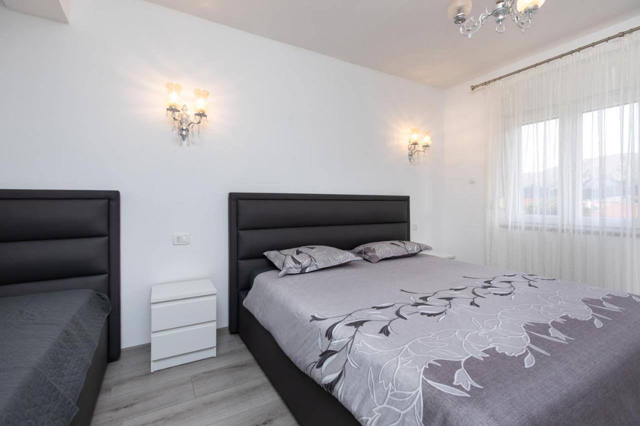 Villa Nina Baska Esterno foto